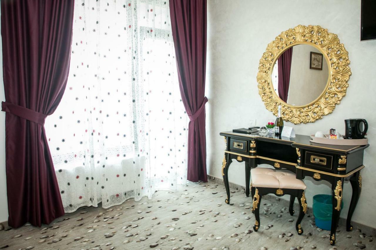 Almar Lake View Boutique H Adults Only Mamaia Exterior foto