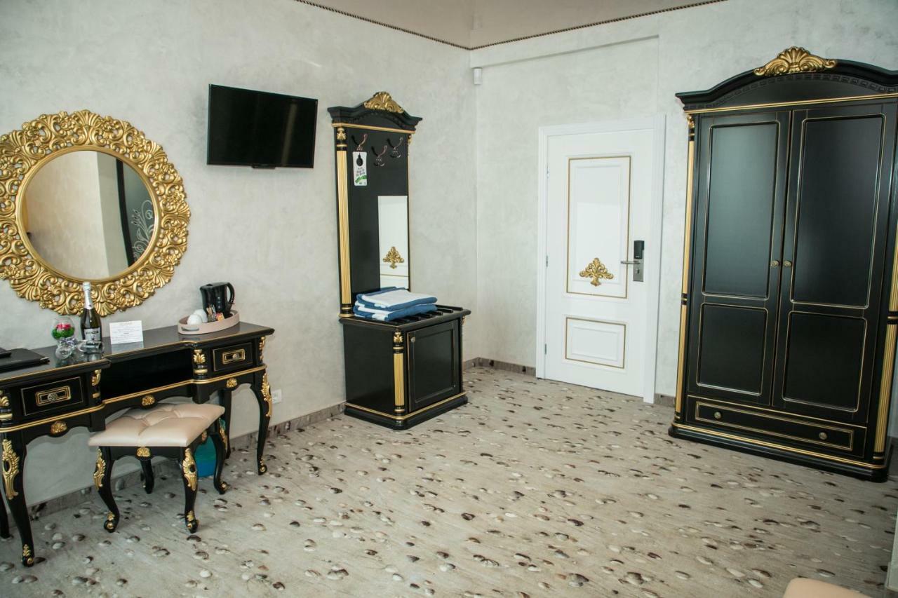 Almar Lake View Boutique H Adults Only Mamaia Exterior foto